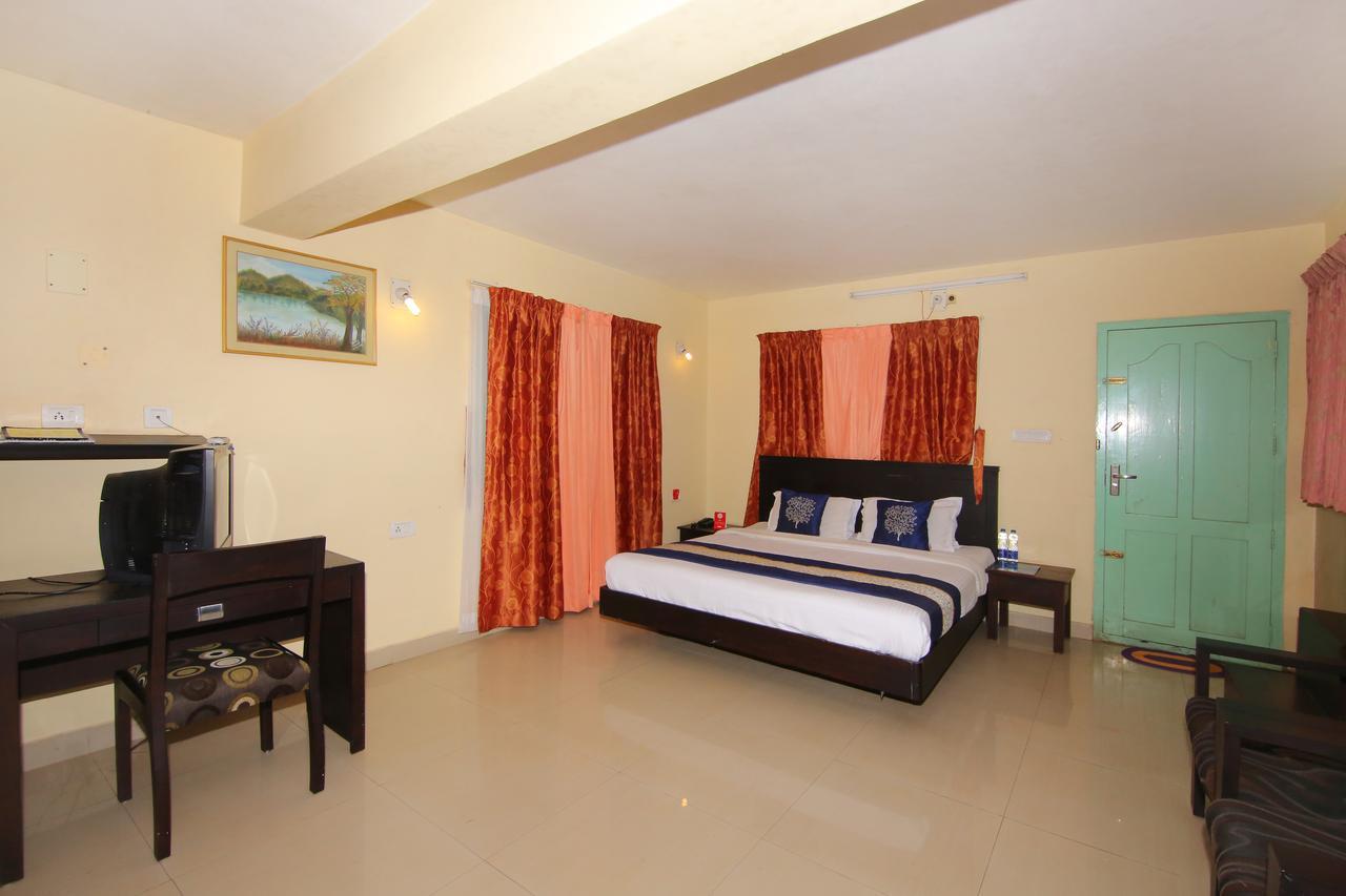 Oyo 4651 Woodpecker Resort Munnar Exterior foto